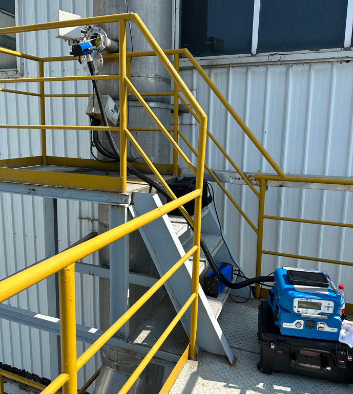 PF-300便攜式非甲烷總烴分析儀襄陽某電池隔膜公司現(xiàn)場測試